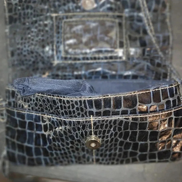 Rossetti Gator green handbag - Picture 3 of 3